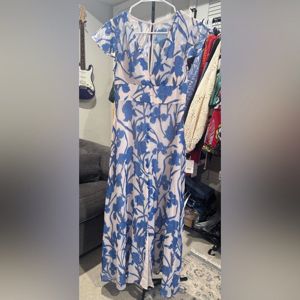 Hutch Nia Short-Sleeve V-Neck Maxi Dress